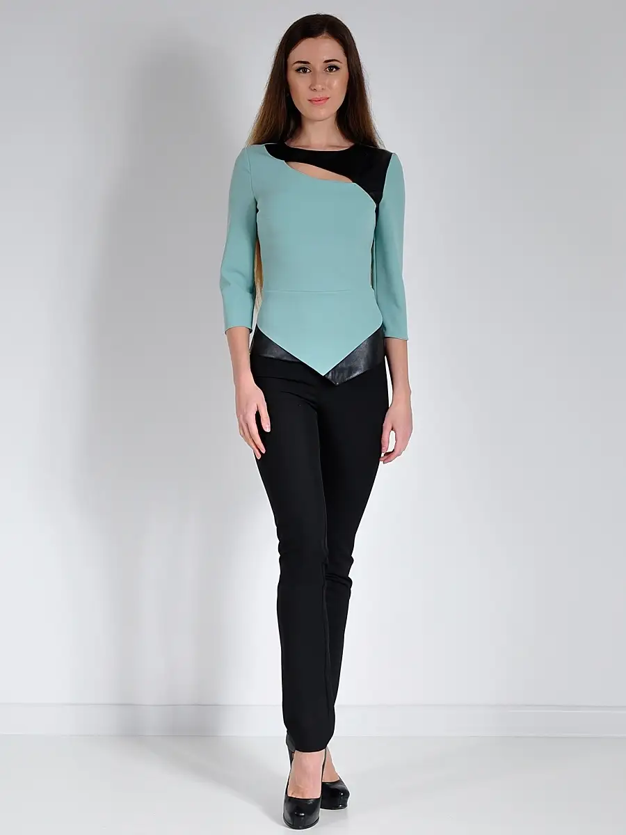 Блузка офисная нарядная под кожу